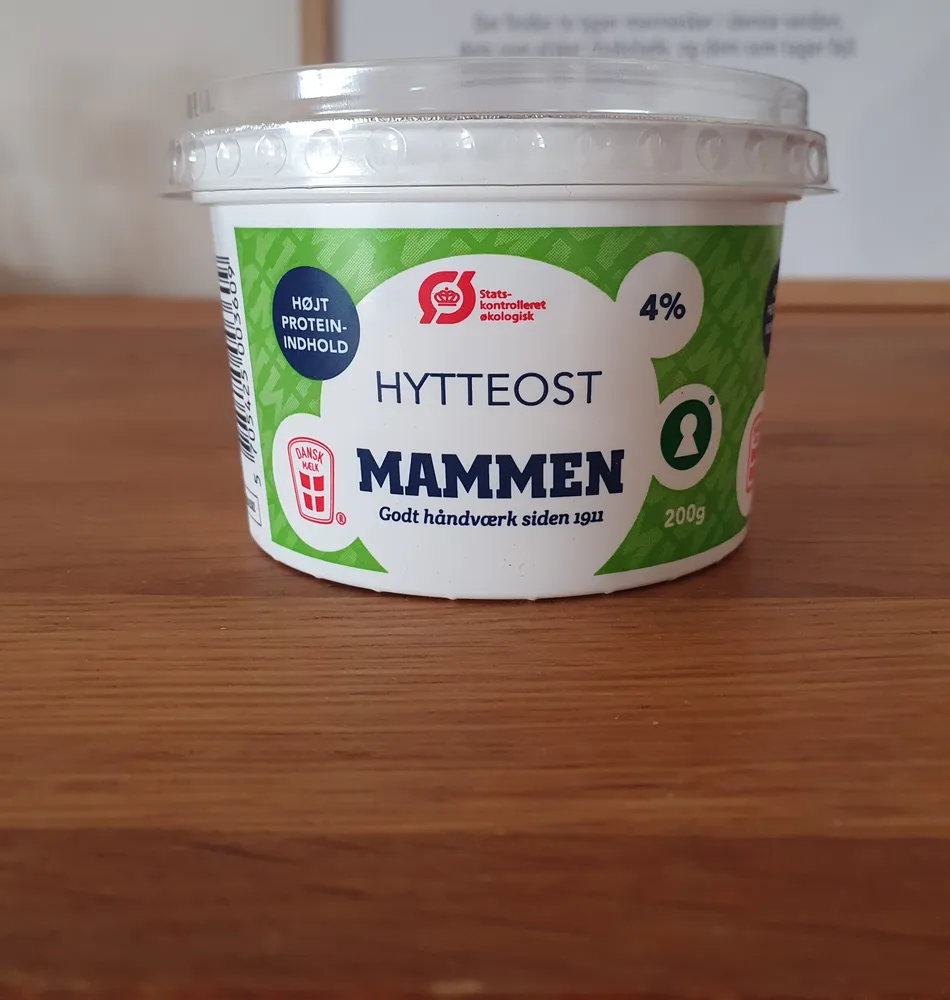hyttteost