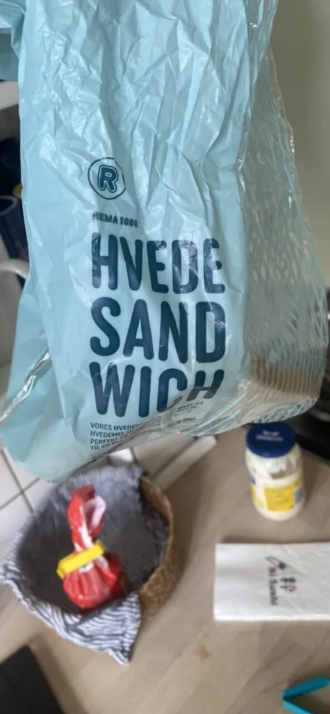 Hvedesandwichbrød