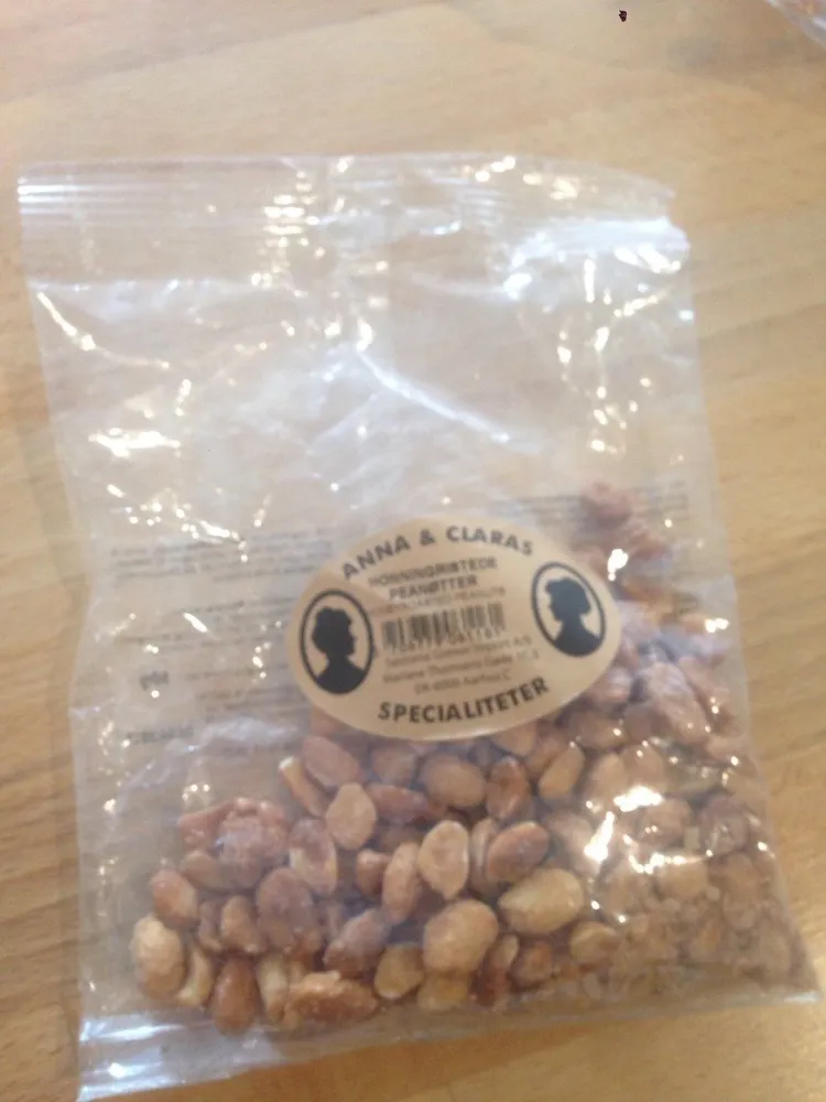 Honyroasted peanuts