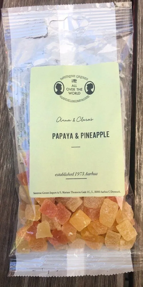 Papaye et ananas séchés
