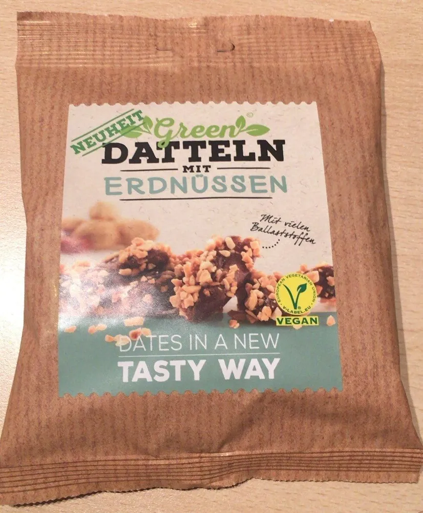 Datteln mit Erdnüssen