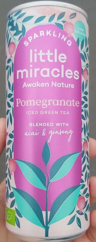Pomegranate iced green tea