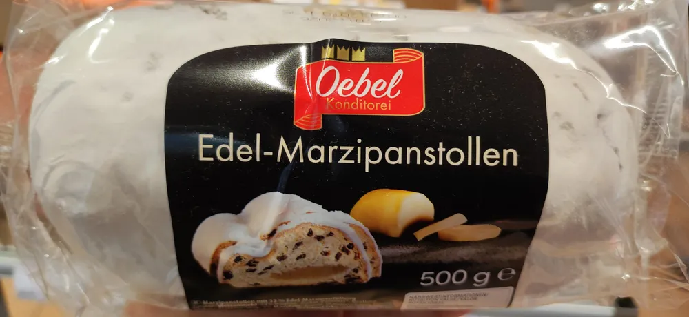 Edel-Marzipan Stollen
