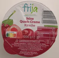 feine Quark-Creme Kirsche