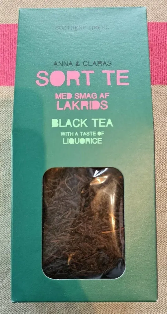 SORT TE MED SMAG AF LAKRIDS