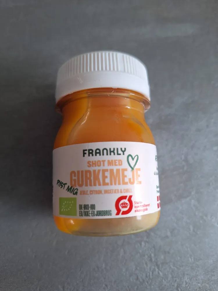 Shot Med Gurkemeje