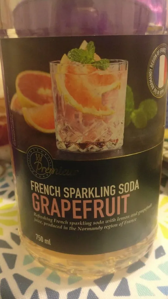 French sparkling soda Grapefruit