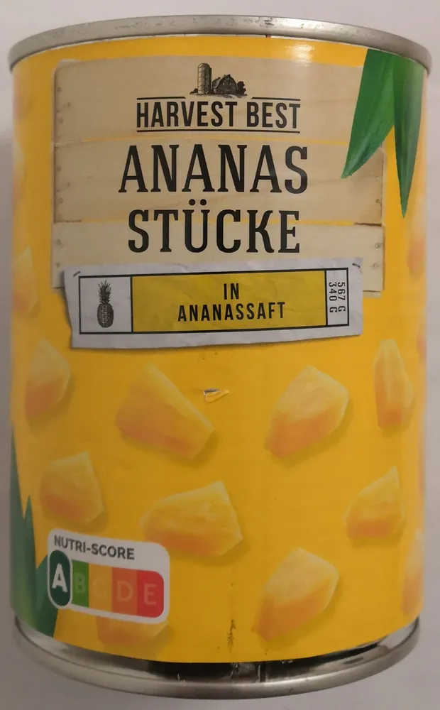 Ananasstücke in Ananassaft