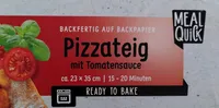 Pizzateig mit Tomatensauce