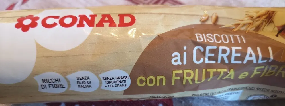Biscotti ai cereali con frutta e fibre