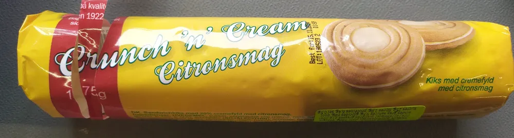 Biscuits garnis à la crème goût citron
