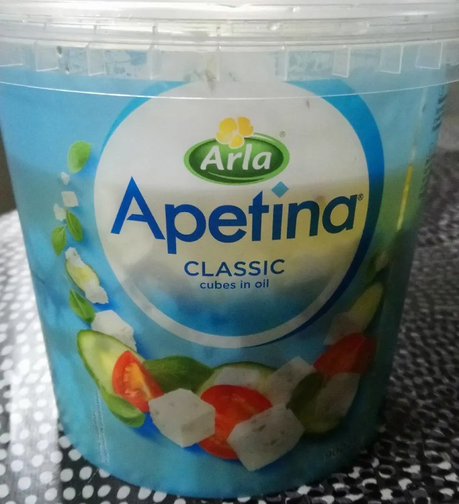 Apetina classic cubes in oil