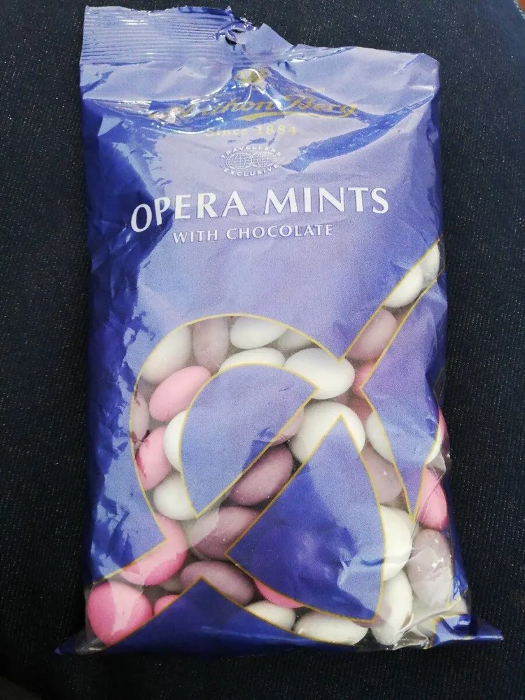 Opéra mints