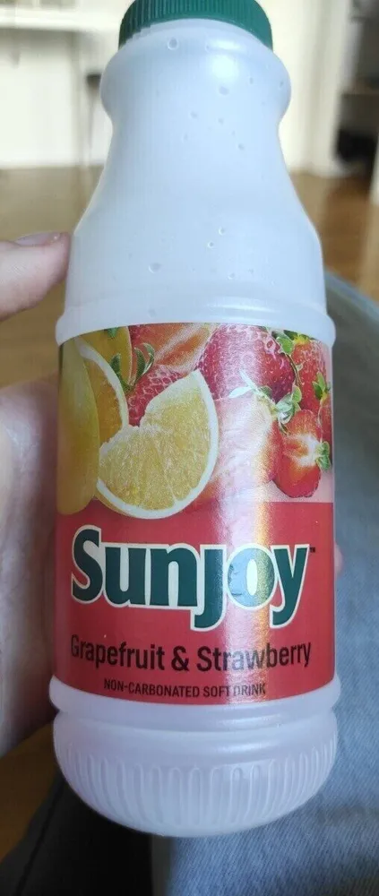 Grapefruit stawberry