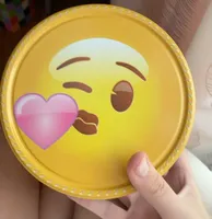Biscuits emoji