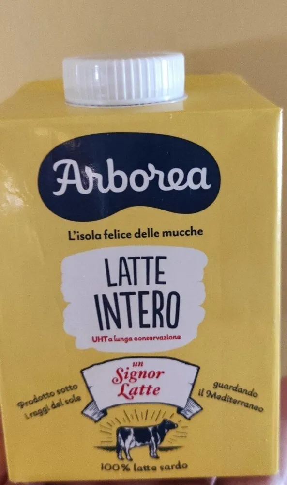 Latte intero