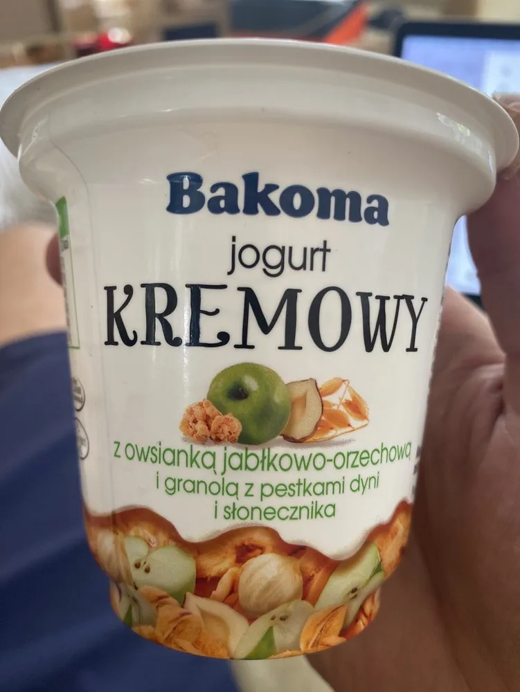 Jogurt Kremowy Z Owsianką Jabłkowo-Orzechową i Granolą Z Pestkami Dyni i Słonecz