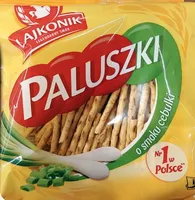 Pretzel sticks with onion flavour.