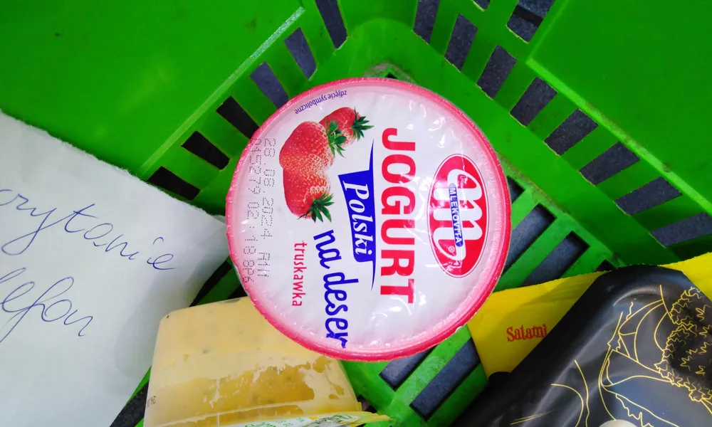Jogurt na deser truskawka