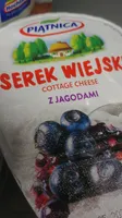 Serek wiejski z jagodami