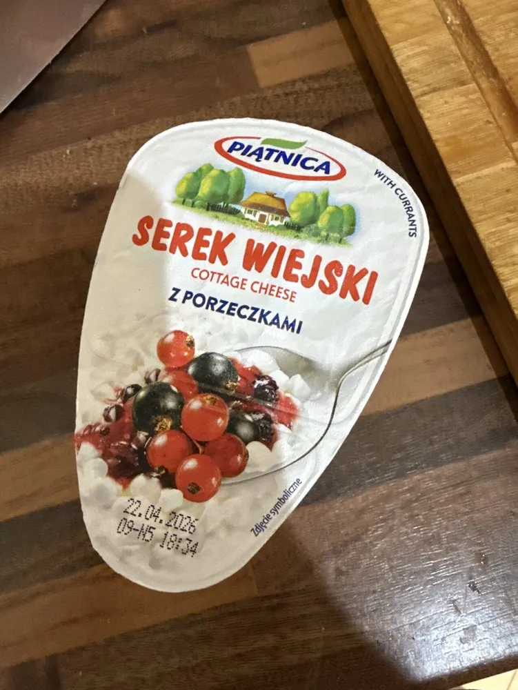 Serek Wiejski z Porzeczkami