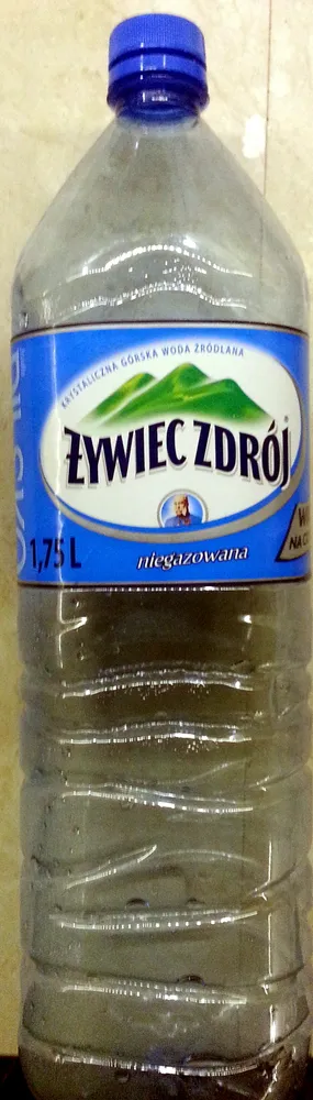 Naturalna woda źródlana niegazowana