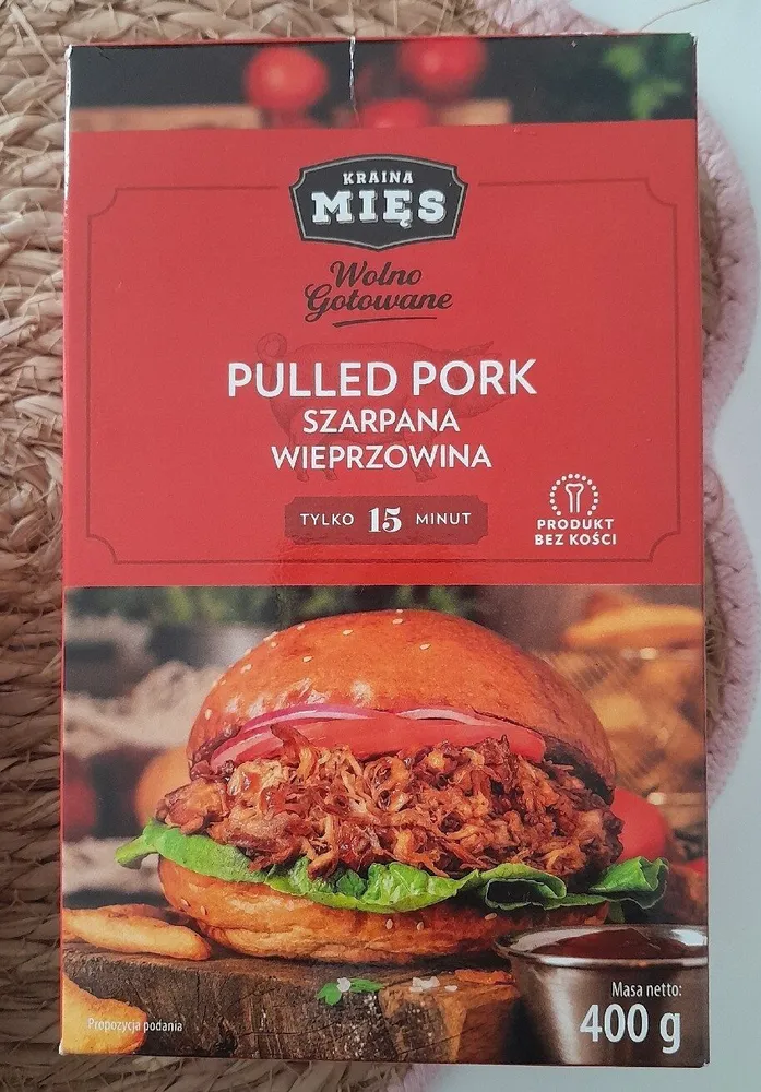 Szarpana wieprzowina z sosem BBQ