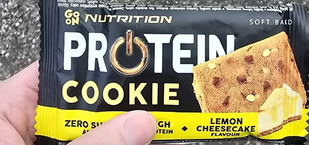 Lemon Cheesecake Protein Cookie