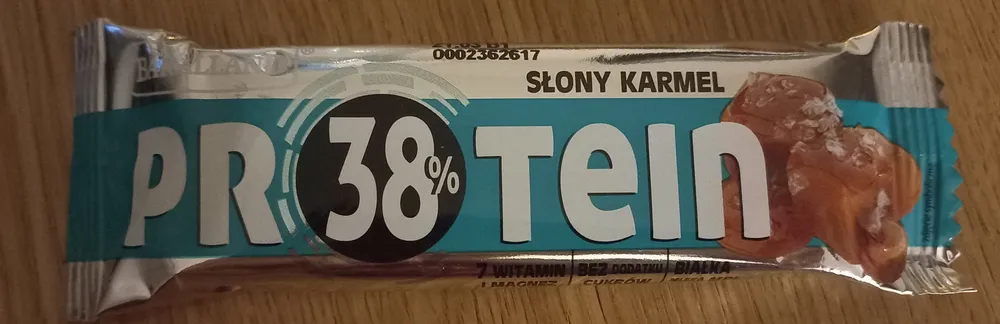 Baton proteinowy o smaku słonego karmelu
