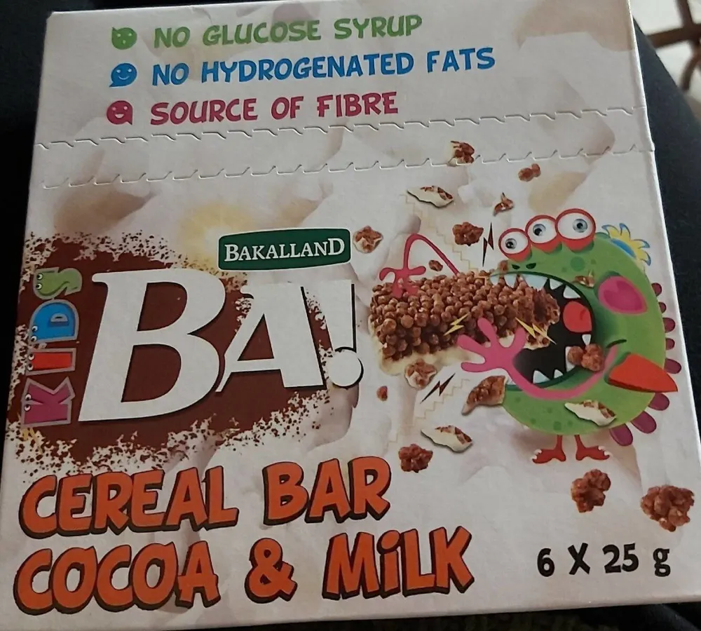cereal bar cocoa e milk