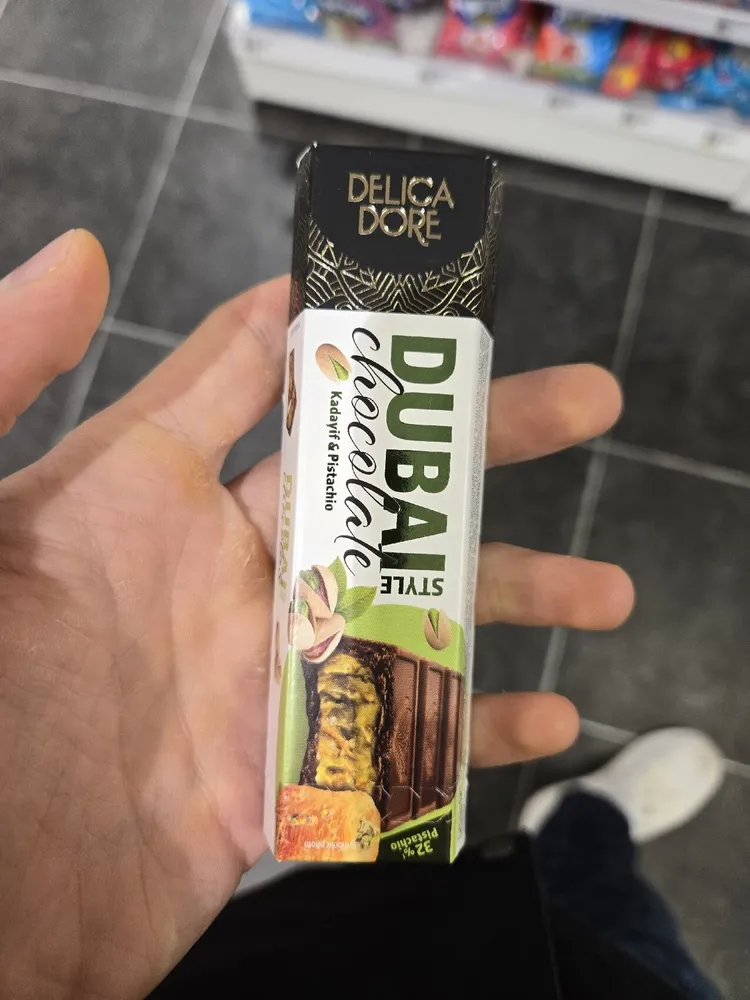 Dubai Chocolate Style
