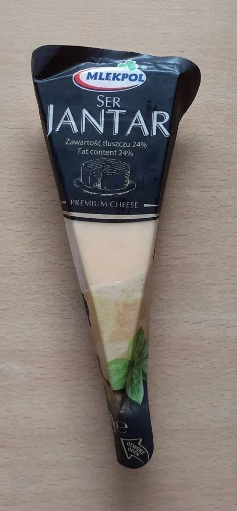 Hartkäse "Jantar"