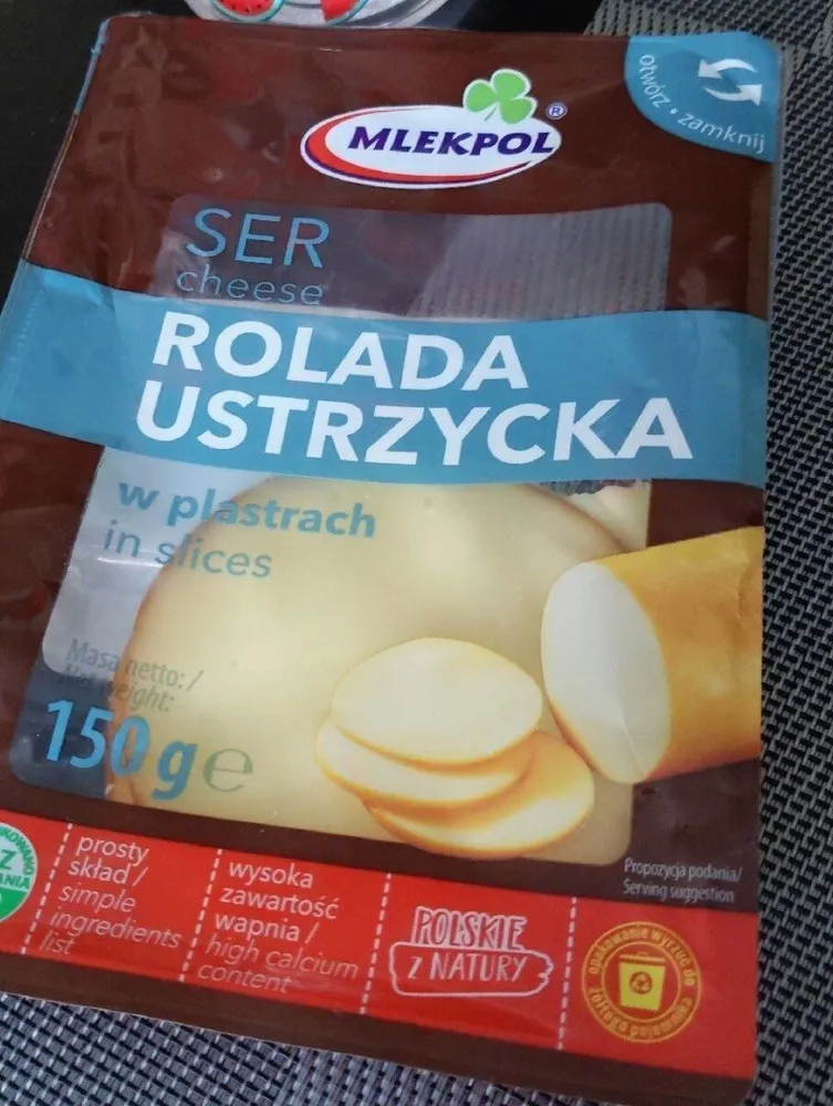 Steamed smoked cheese