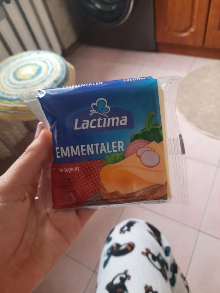 Ser topiony Emmentaler