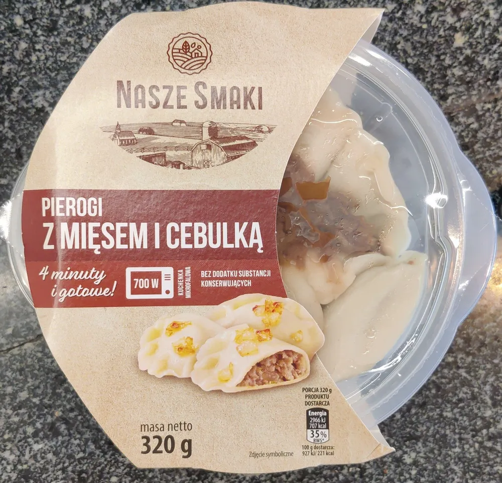 Pierogi z mięsem i cebulka