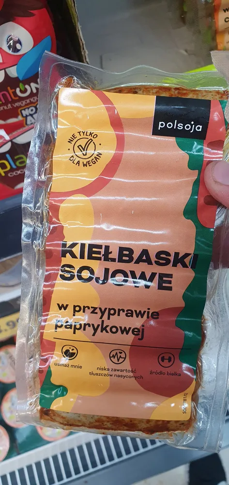 Kiełbaski sojowe w przyprawie paprykowej