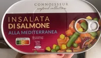 Insalata di salmone alla mediterranea