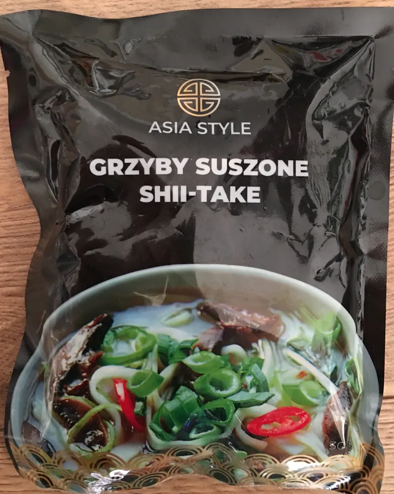 Grzyby suszone Shiitake