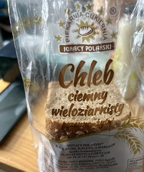 Chleb ciemny wieloziarnisty