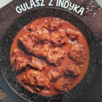 Gulasz z indyka po węgiersku