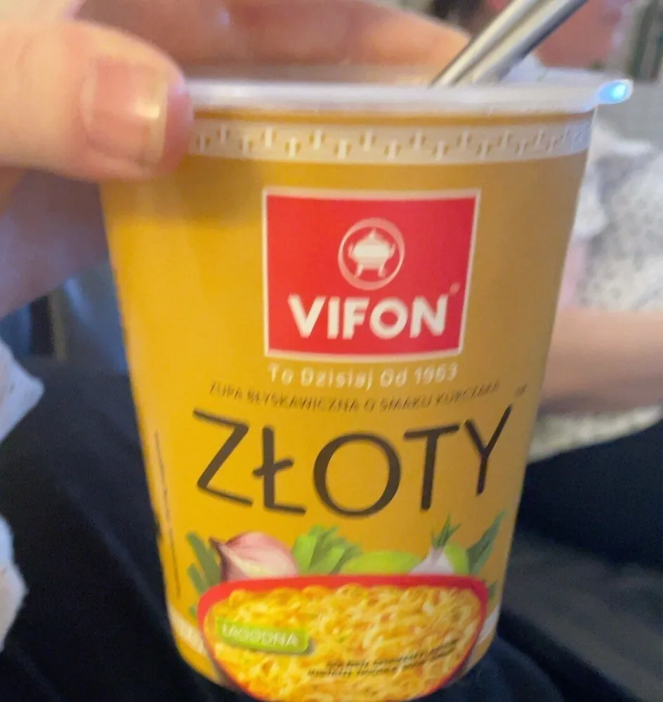 złoty