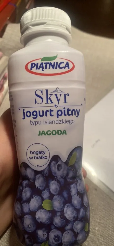 Piątnica Skyr drinking yogurt – blueberry
