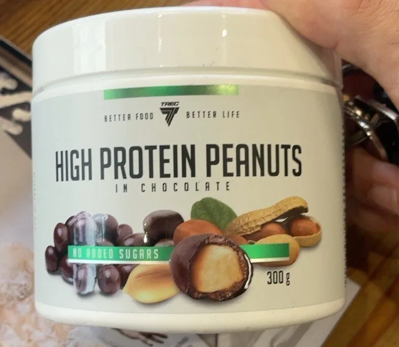 High protein peanuts in chocolate