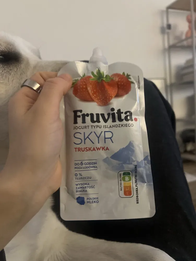 Skyr w tubce