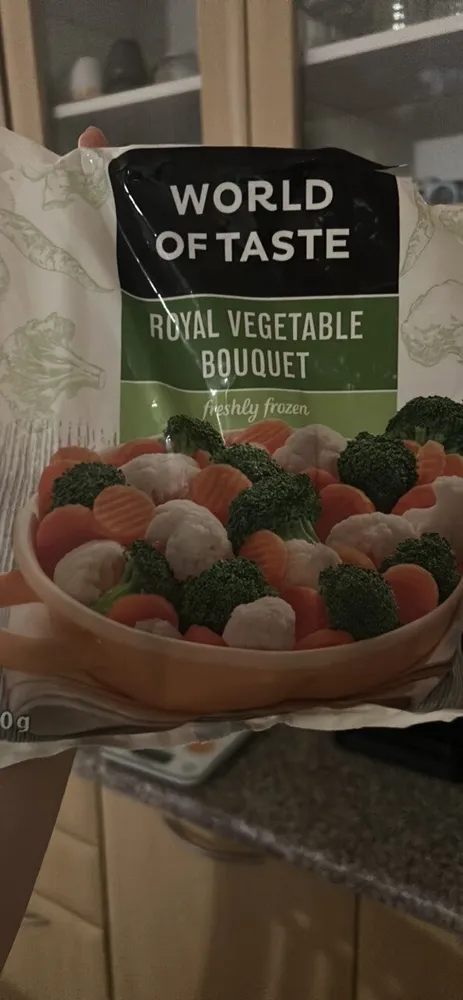 ROYAL VEGETABLE BOUQUET