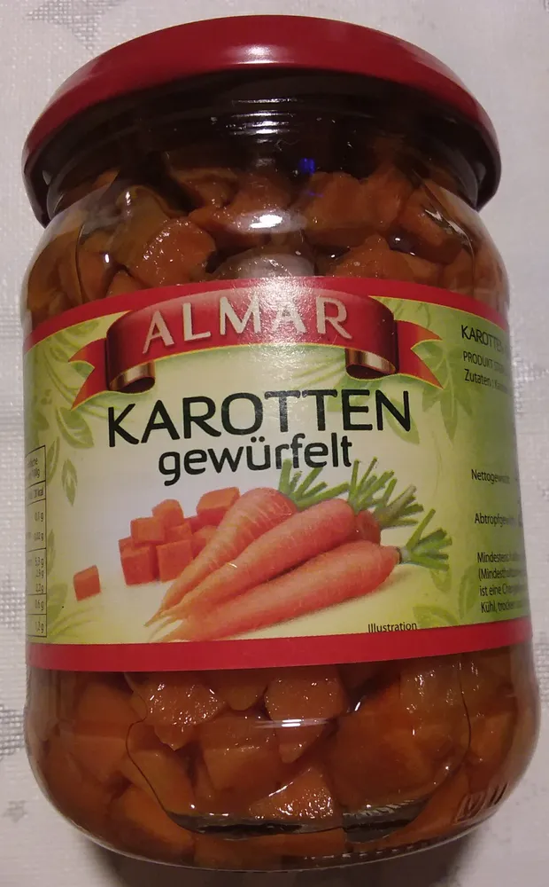 Karotten gewürfelt