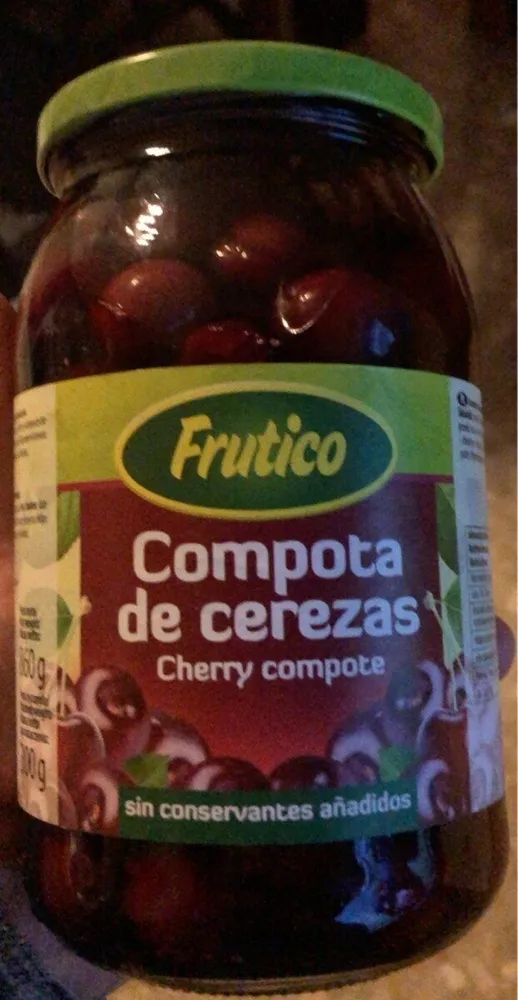 Cerezas en compota
