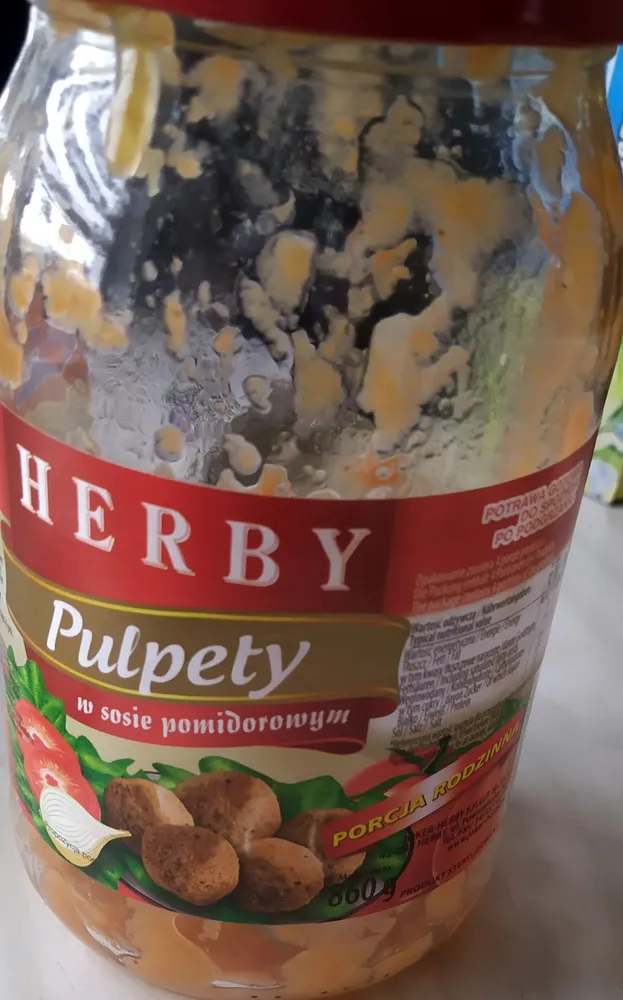 Pulpety w sosie pomidorowym