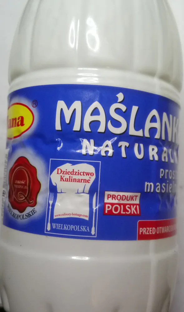 Maślanka naturalna prosto z maselnicy