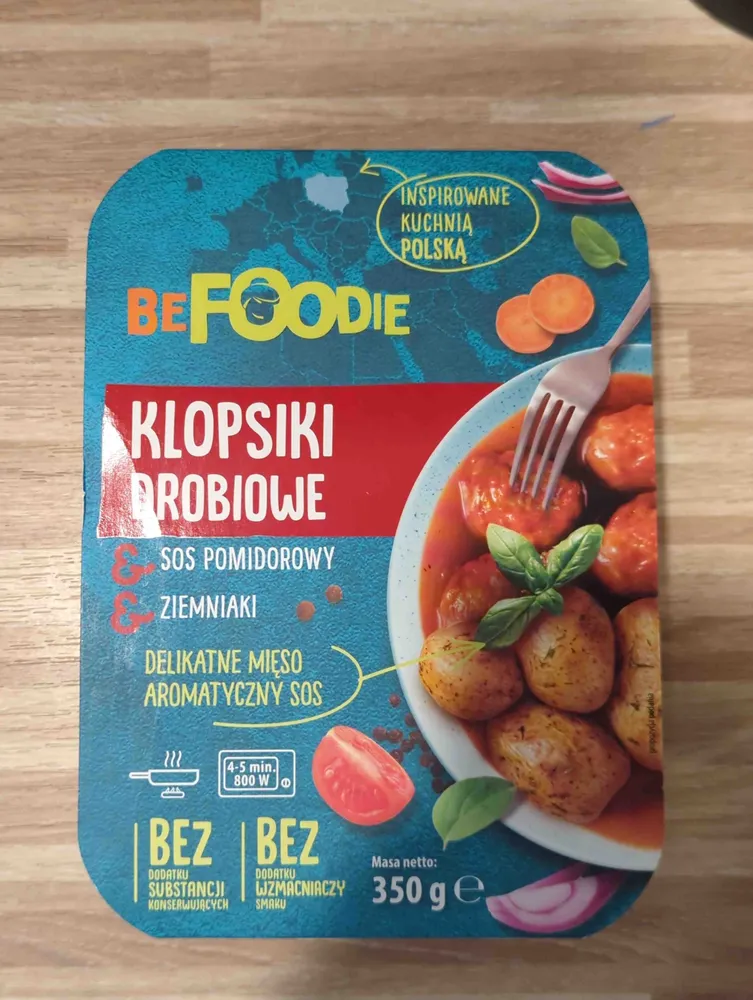 Klopsiki Drobiowe & Sos Pomidorowy & Ziemniaki